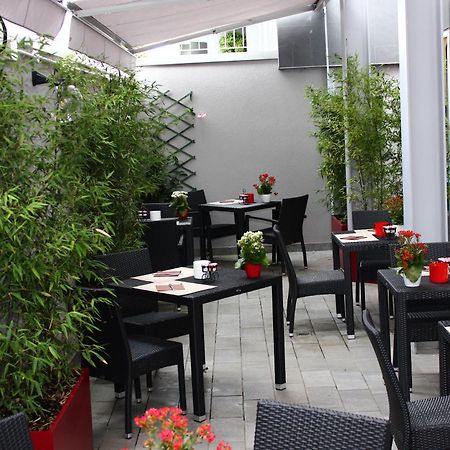Expo Hotel Milan Парабиаго Екстериор снимка