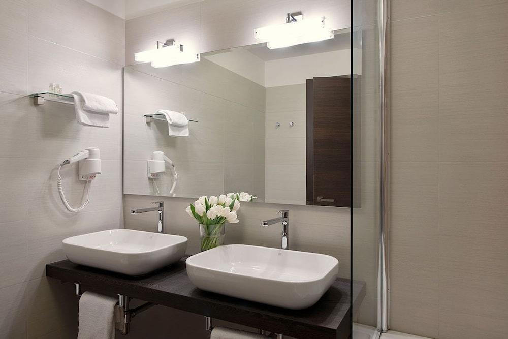 Expo Hotel Milan Парабиаго Екстериор снимка