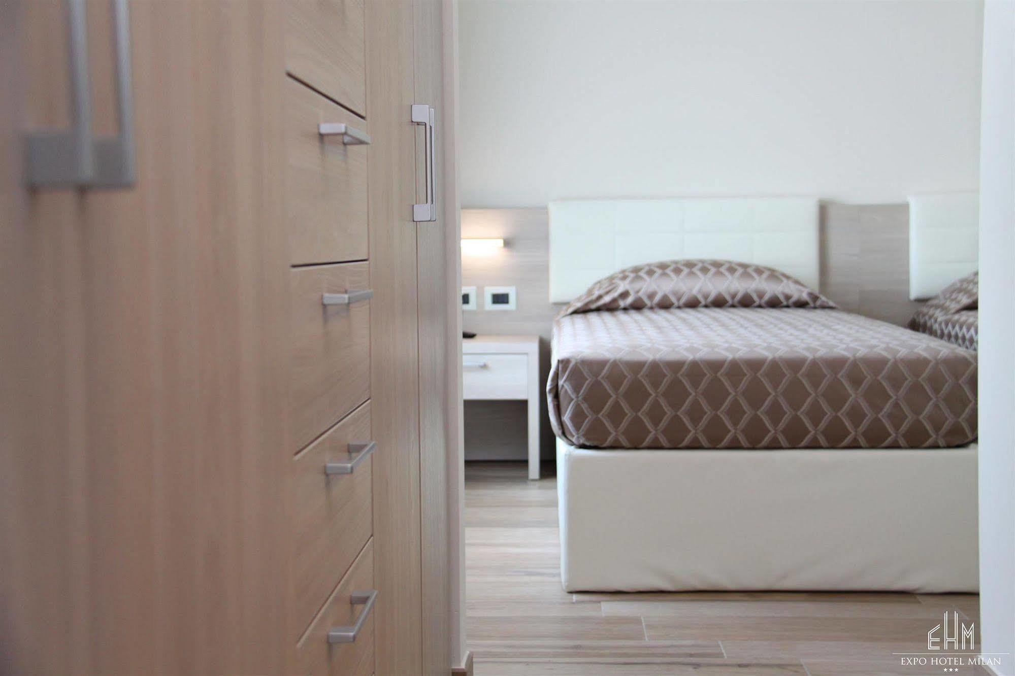 Expo Hotel Milan Парабиаго Екстериор снимка