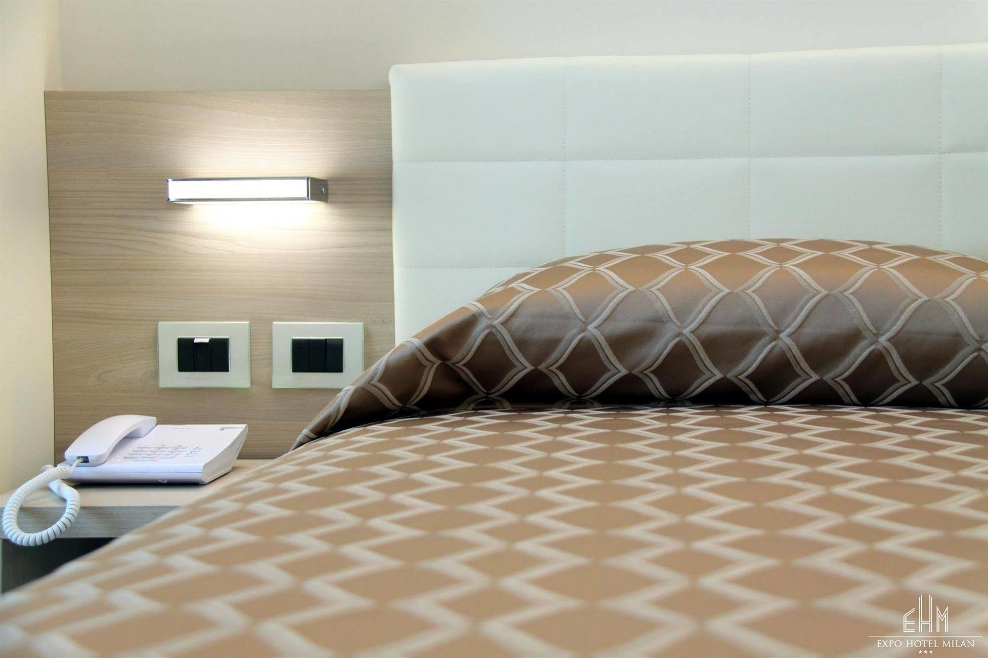 Expo Hotel Milan Парабиаго Екстериор снимка