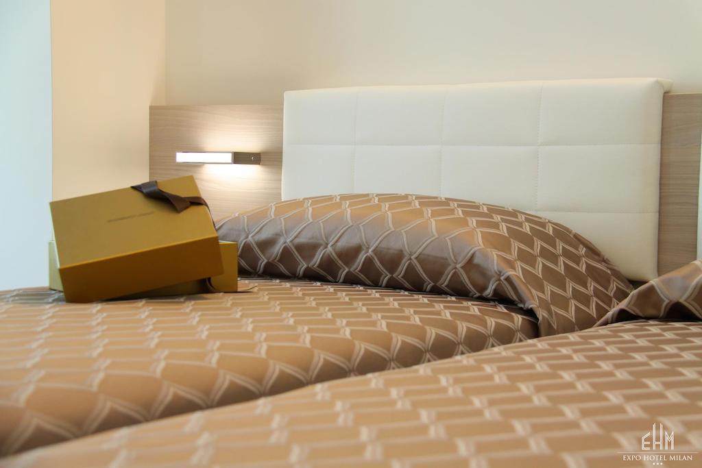 Expo Hotel Milan Парабиаго Стая снимка